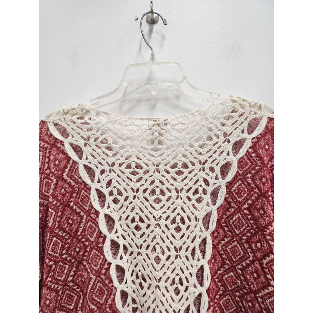 Daytrip The Buckle BOHO Top Womens Large Red White Argyle Crochet Long Sleeve - Picture 9 of 10